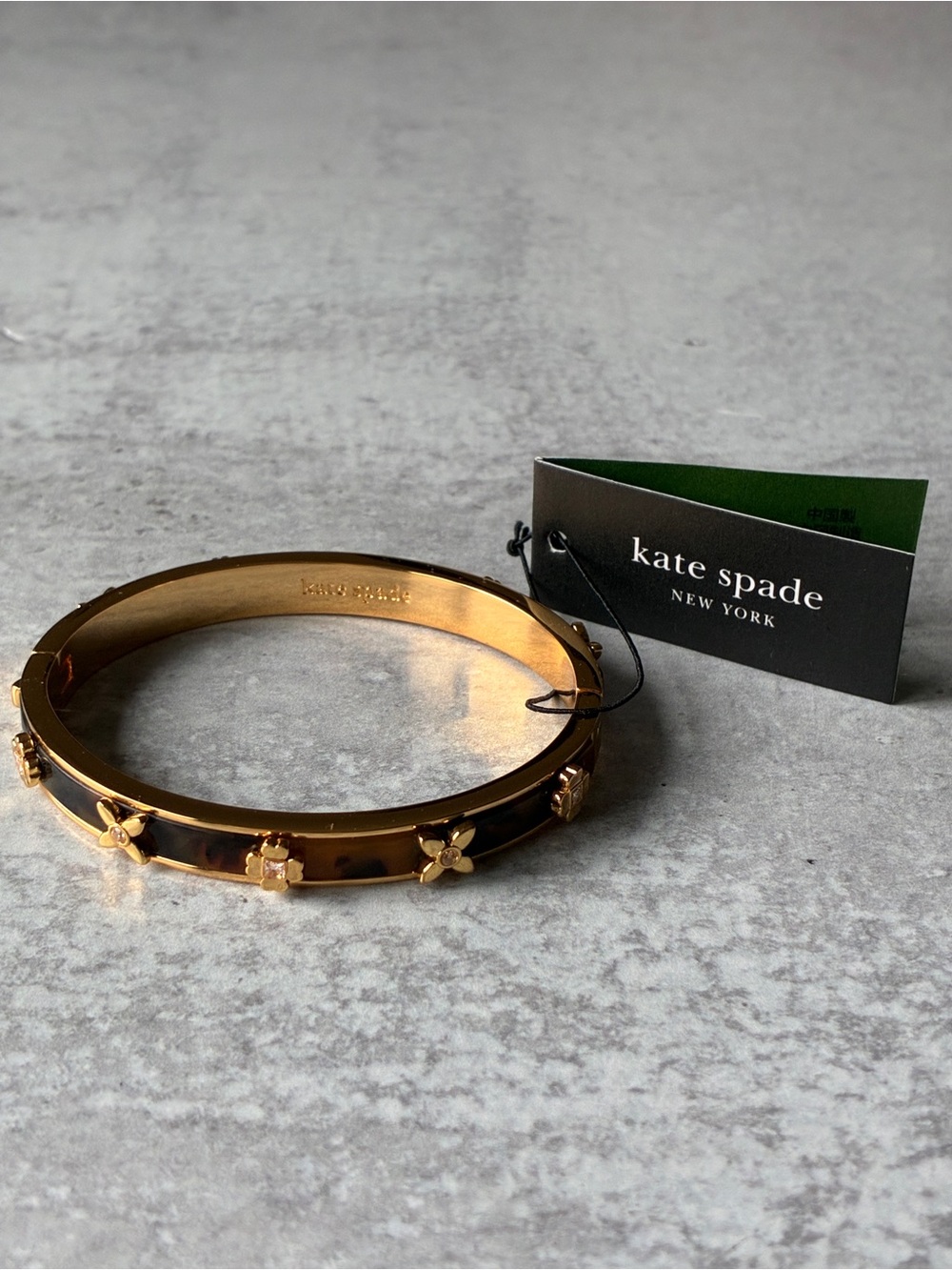 Kate Spade Tortoise Floral Crystal Hinged Bangle Bracelet NWT - Picture 3 of 8
